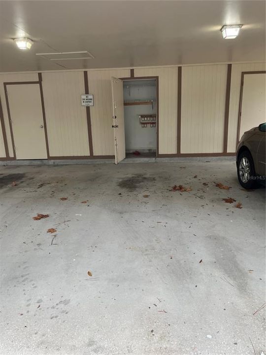 For Sale: $215,000 (2 beds, 2 baths, 900 Square Feet)