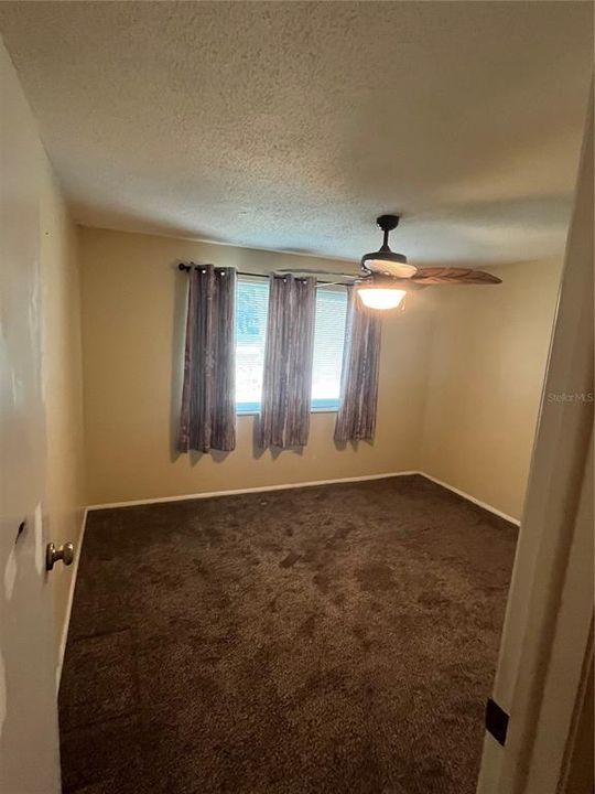 For Sale: $215,000 (2 beds, 2 baths, 900 Square Feet)