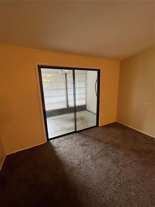 For Sale: $215,000 (2 beds, 2 baths, 900 Square Feet)