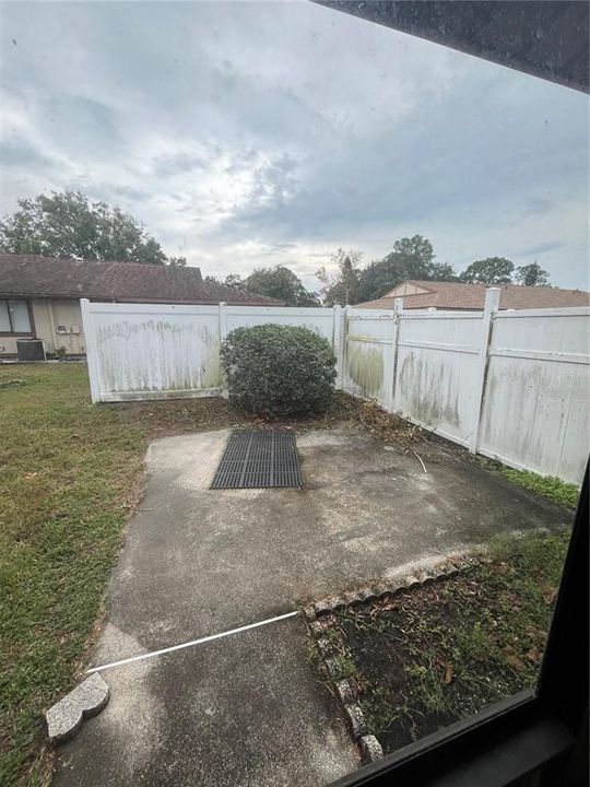 For Sale: $215,000 (2 beds, 2 baths, 900 Square Feet)