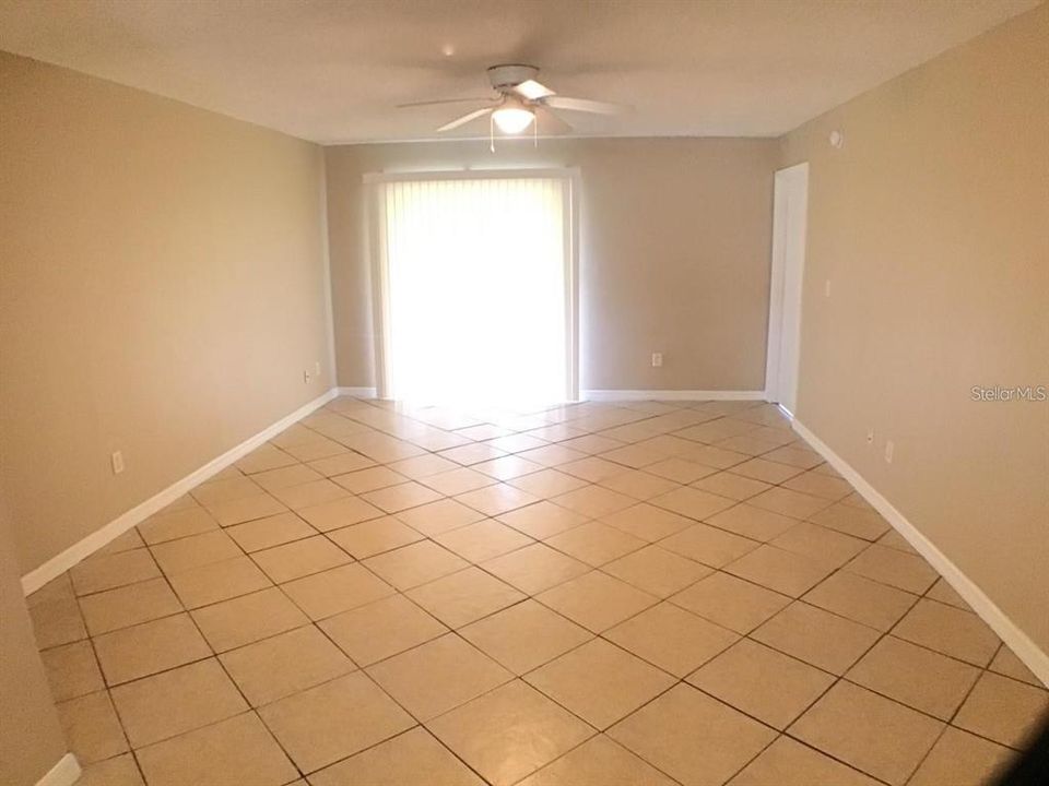 待售: $399,000 (6 贝兹, 0 浴室, 3404 平方英尺)