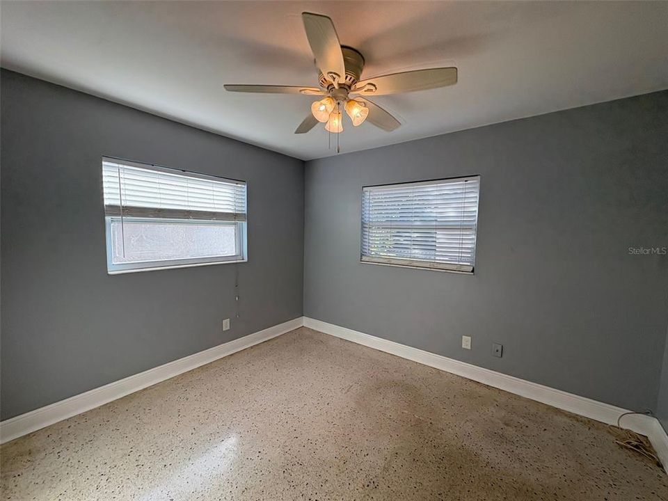 For Rent: $2,500 (3 beds, 1 baths, 1014 Square Feet)