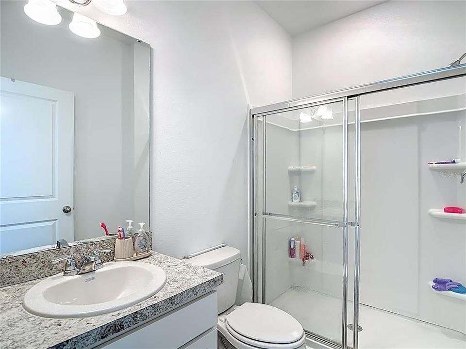 For Rent: $2,300 (3 beds, 2 baths, 1330 Square Feet)