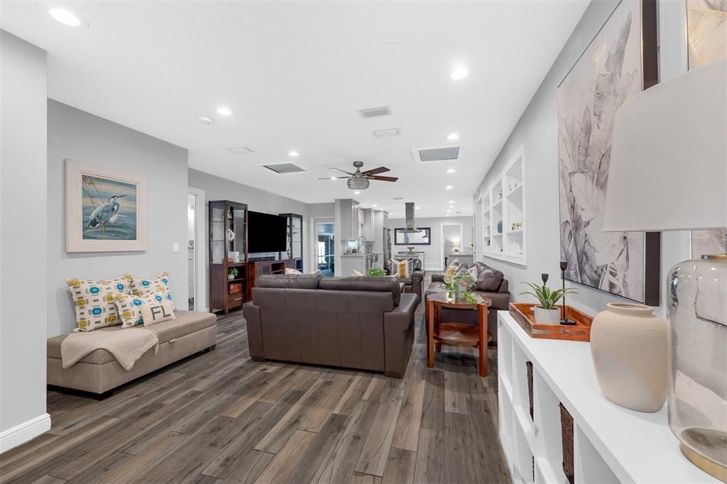 待售: $779,900 (4 贝兹, 3 浴室, 1902 平方英尺)