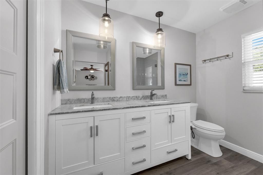 待售: $779,900 (4 贝兹, 3 浴室, 1902 平方英尺)