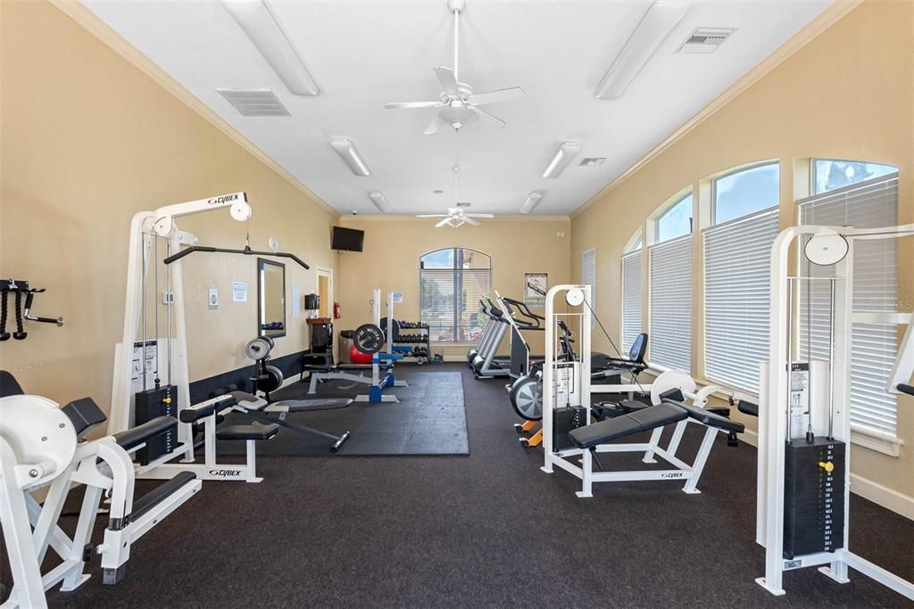 На продажу: $259,900 (2 спален, 2 ванн, 1153 Квадратных фут)