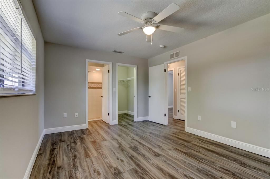 En Venta: $430,000 (3 camas, 2 baños, 1204 Pies cuadrados)