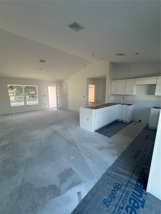 For Sale: $235,000 (3 beds, 2 baths, 1152 Square Feet)