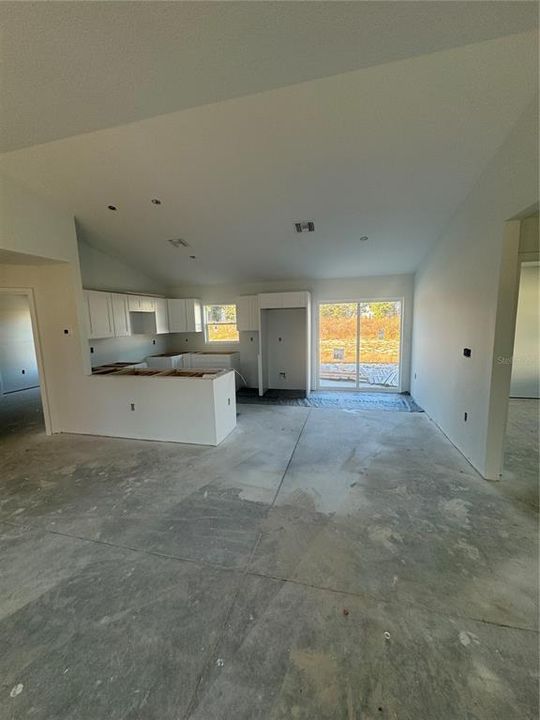 For Sale: $235,000 (3 beds, 2 baths, 1152 Square Feet)