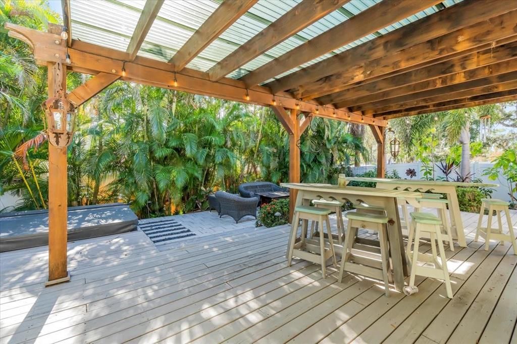 На продажу: $1,199,900 (3 спален, 2 ванн, 2268 Квадратных фут)