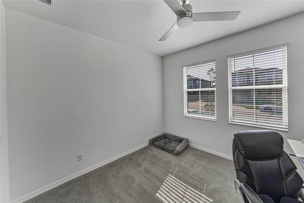 待售: $540,000 (4 贝兹, 3 浴室, 2601 平方英尺)