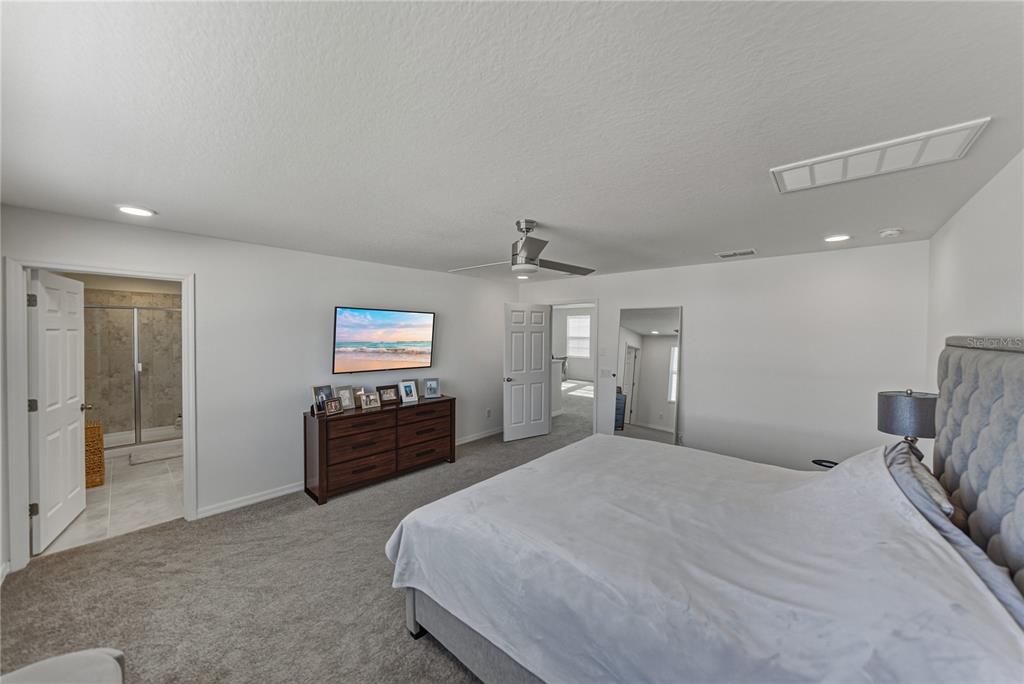 待售: $540,000 (4 贝兹, 3 浴室, 2601 平方英尺)