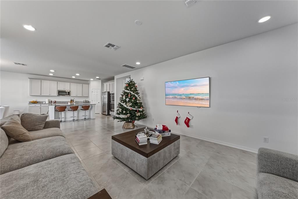 待售: $540,000 (4 贝兹, 3 浴室, 2601 平方英尺)