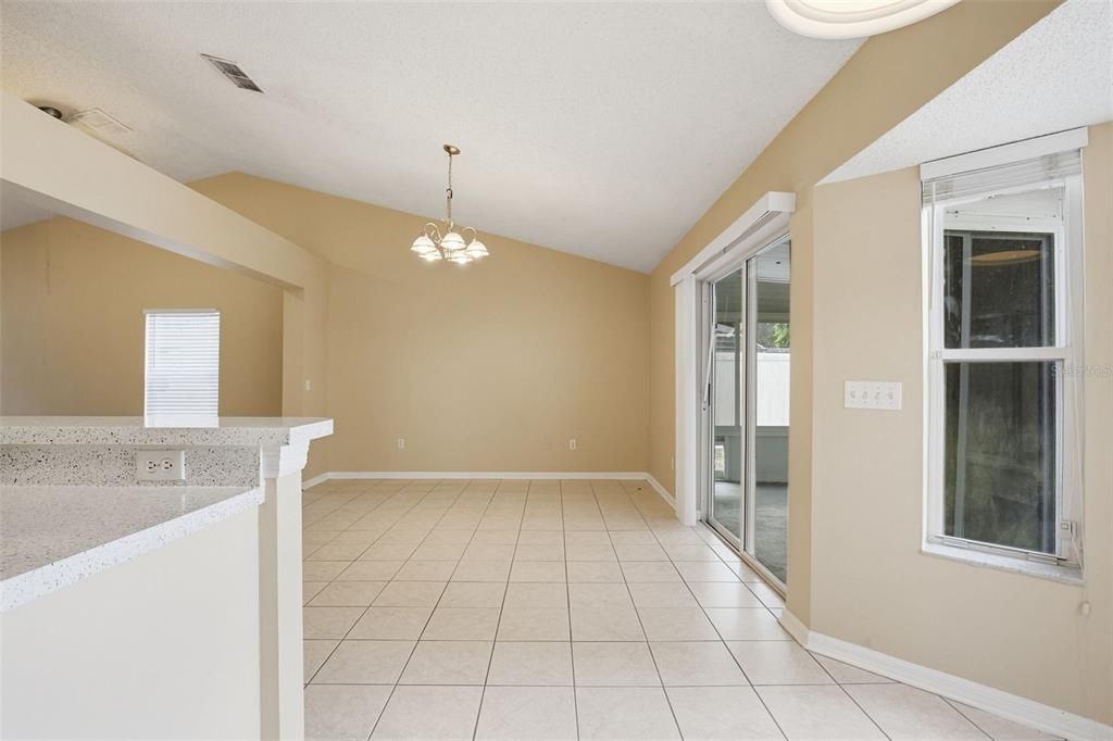 For Sale: $404,900 (3 beds, 2 baths, 1524 Square Feet)