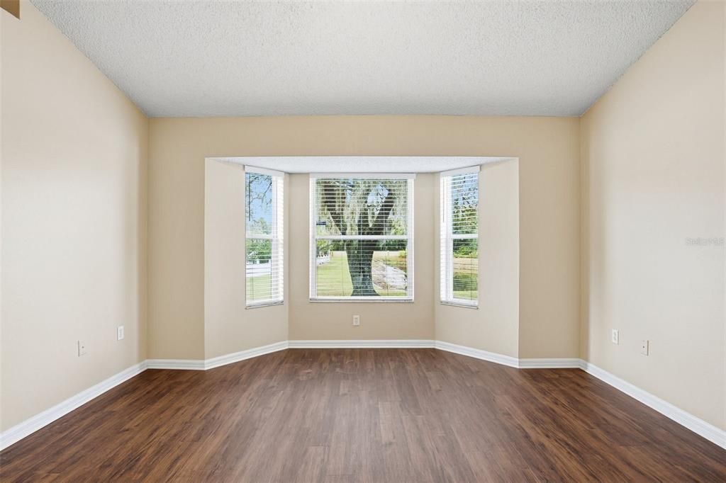 For Sale: $404,900 (3 beds, 2 baths, 1524 Square Feet)