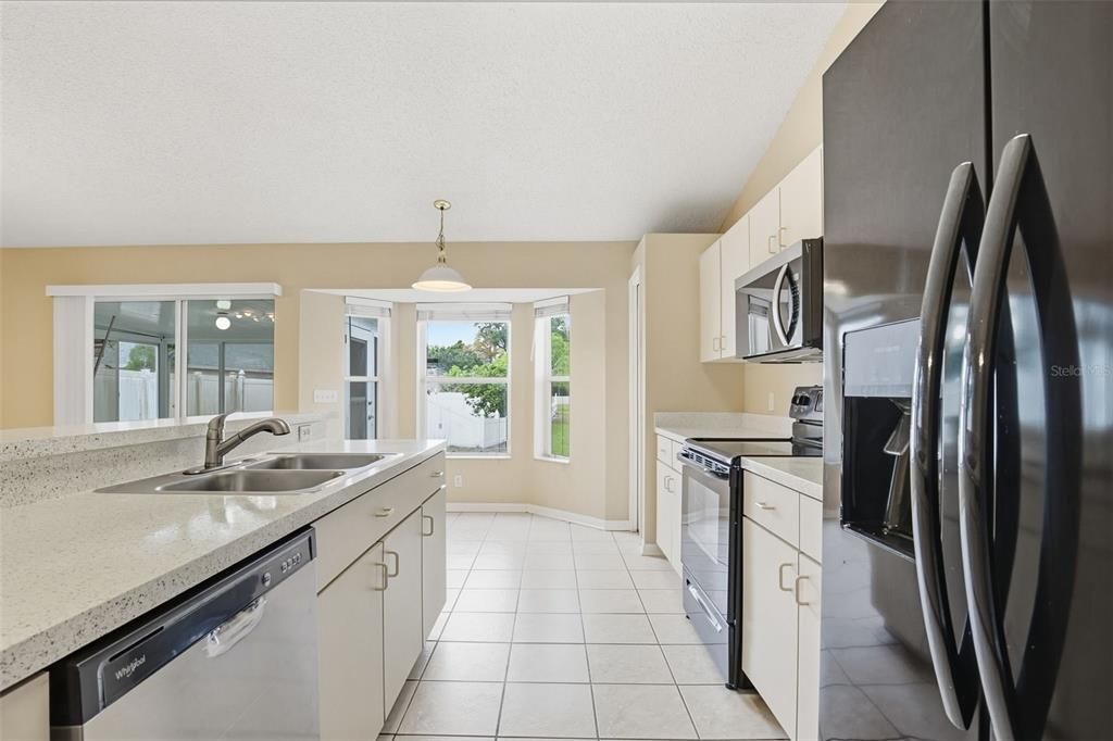 For Sale: $404,900 (3 beds, 2 baths, 1524 Square Feet)