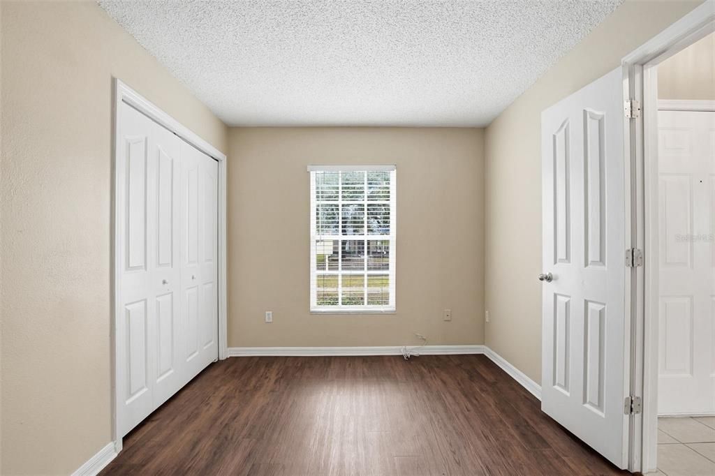 For Sale: $404,900 (3 beds, 2 baths, 1524 Square Feet)