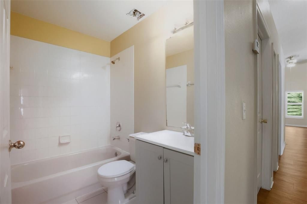 For Sale: $404,900 (3 beds, 2 baths, 1524 Square Feet)