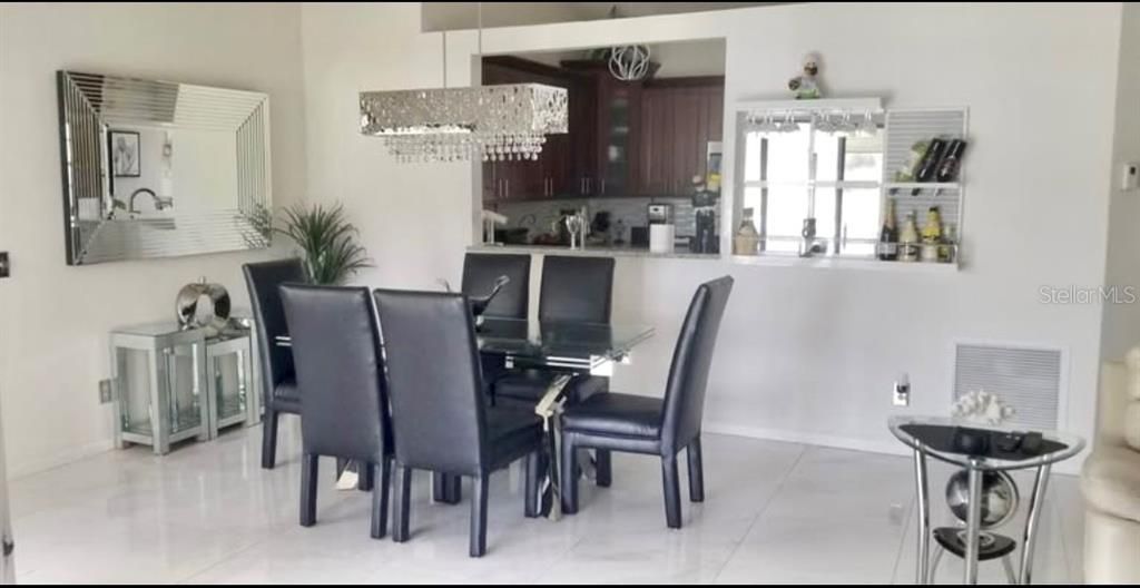 В аренду: $2,900 (2 спален, 2 ванн, 1545 Квадратных фут)