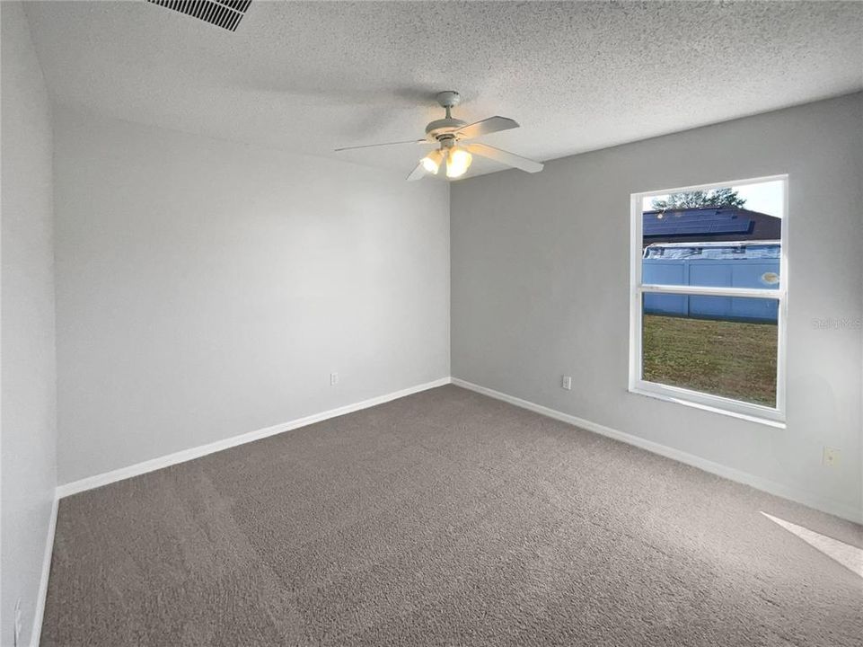 For Sale: $280,000 (3 beds, 2 baths, 1825 Square Feet)