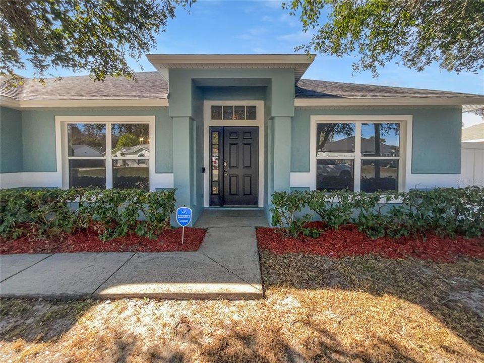 For Sale: $280,000 (3 beds, 2 baths, 1825 Square Feet)