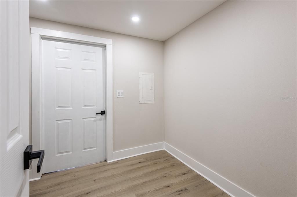 На продажу: $410,000 (3 спален, 2 ванн, 1200 Квадратных фут)