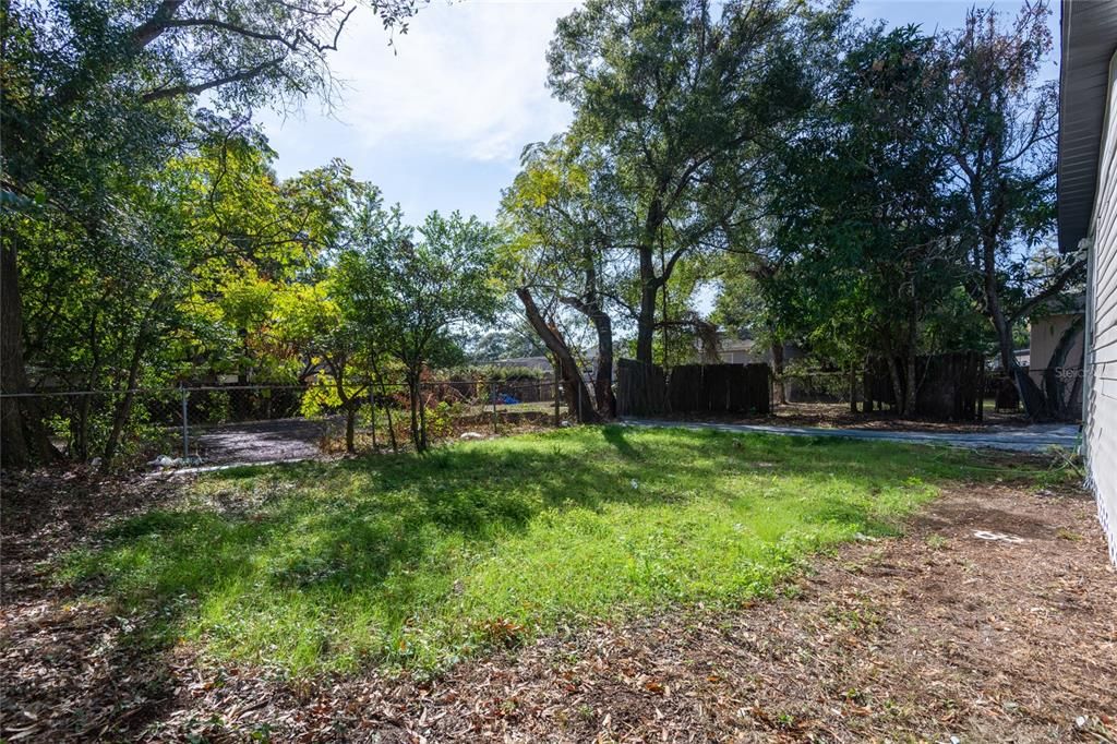 На продажу: $410,000 (3 спален, 2 ванн, 1200 Квадратных фут)