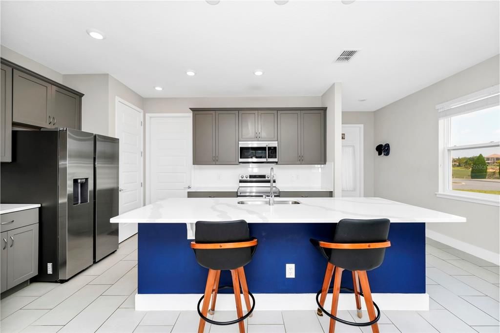 На продажу: $419,000 (3 спален, 2 ванн, 1659 Квадратных фут)