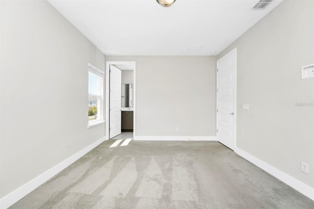 На продажу: $419,000 (3 спален, 2 ванн, 1659 Квадратных фут)