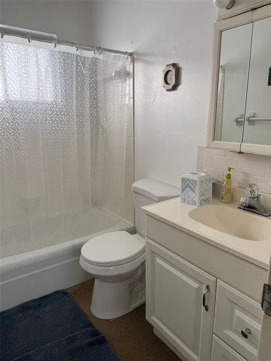 Active With Contract: $59,000 (1 beds, 1 baths, 576 Square Feet)