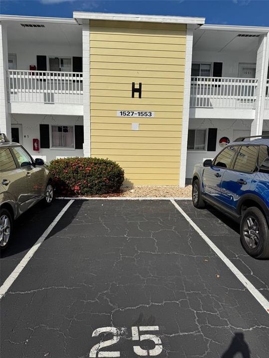 Active With Contract: $59,000 (1 beds, 1 baths, 576 Square Feet)