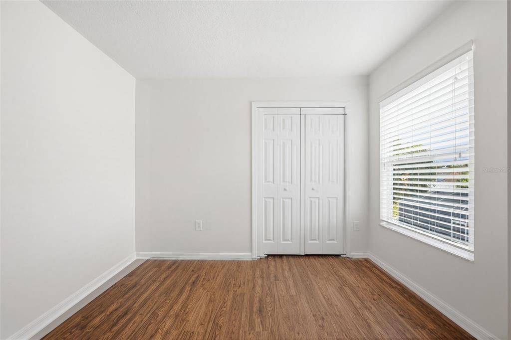 En Venta: $349,900 (4 camas, 2 baños, 2944 Pies cuadrados)