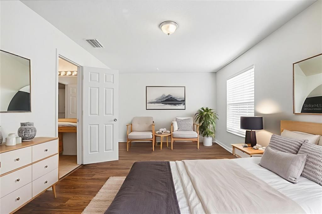 En Venta: $349,900 (4 camas, 2 baños, 2944 Pies cuadrados)