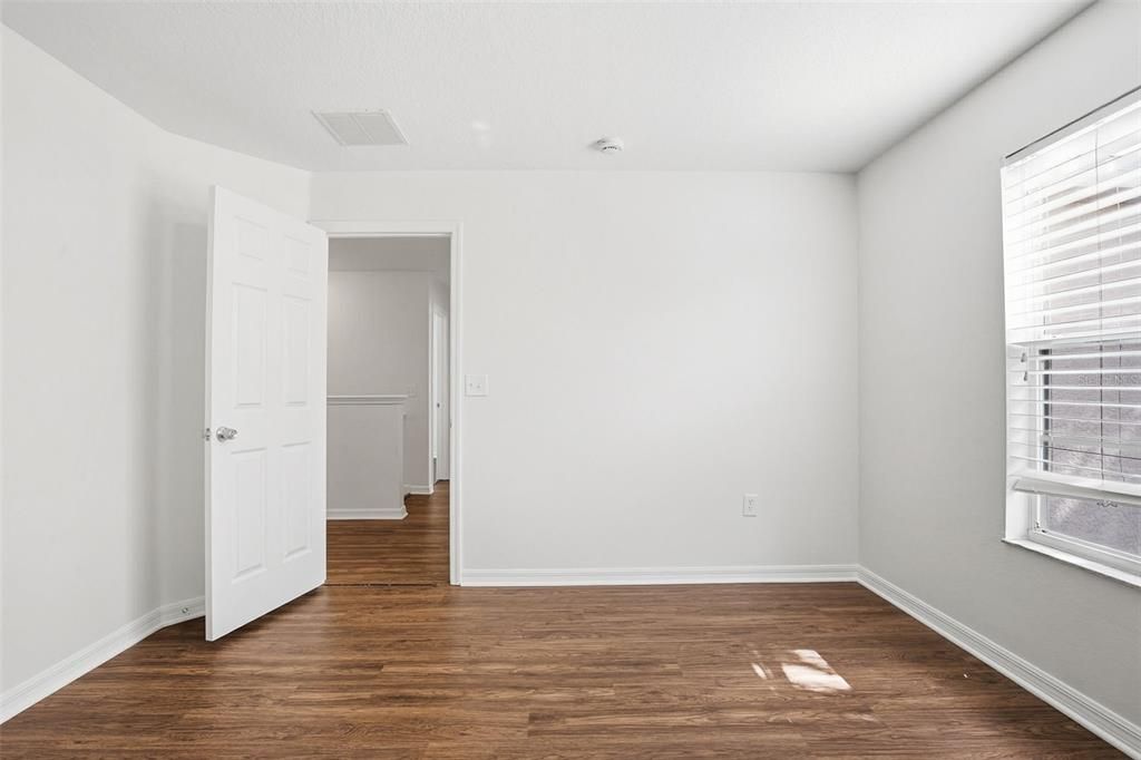 En Venta: $349,900 (4 camas, 2 baños, 2944 Pies cuadrados)