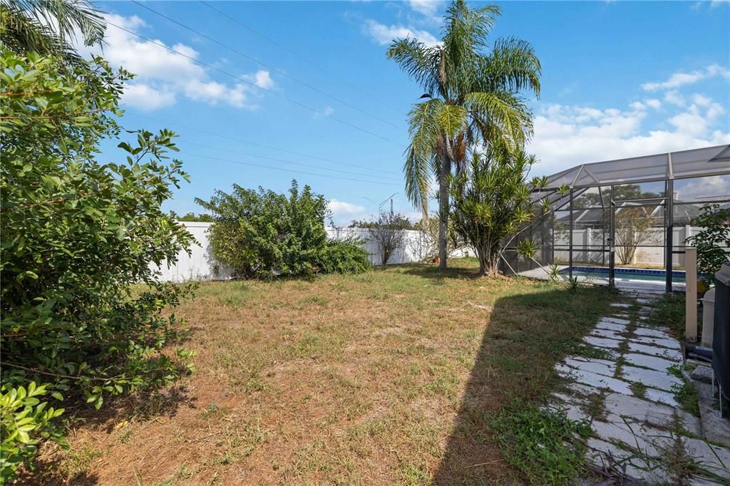 En Venta: $349,000 (4 camas, 2 baños, 1759 Pies cuadrados)