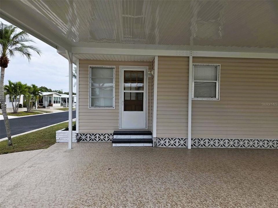 待售: $219,900 (2 贝兹, 2 浴室, 960 平方英尺)