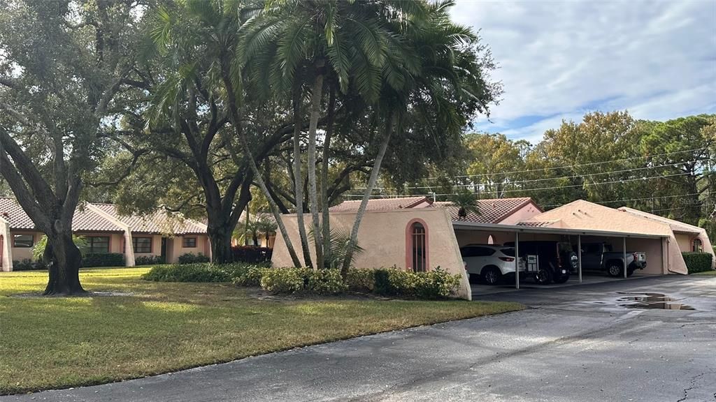 For Sale: $165,999 (1 beds, 1 baths, 760 Square Feet)