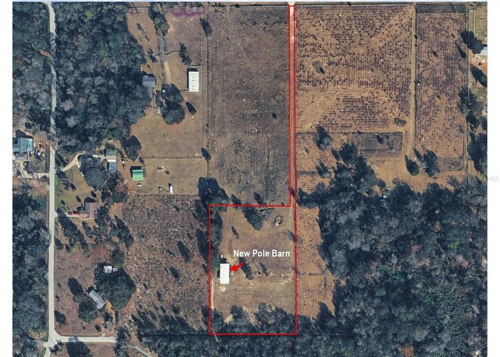 На продажу: $439,000 (4.10 acres)