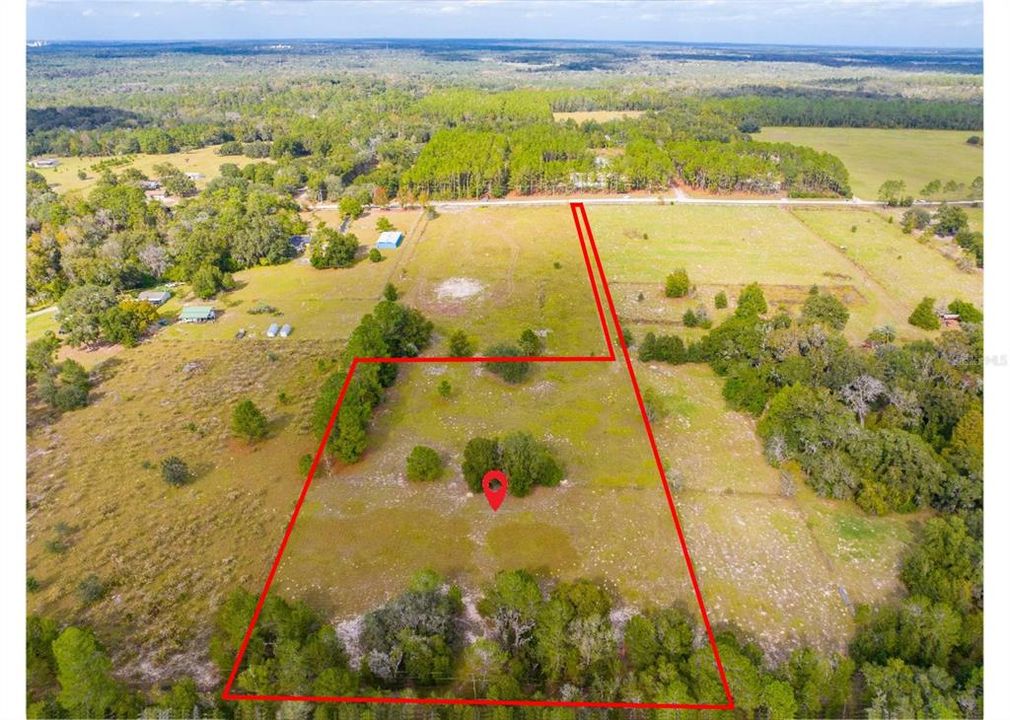 На продажу: $439,000 (4.10 acres)