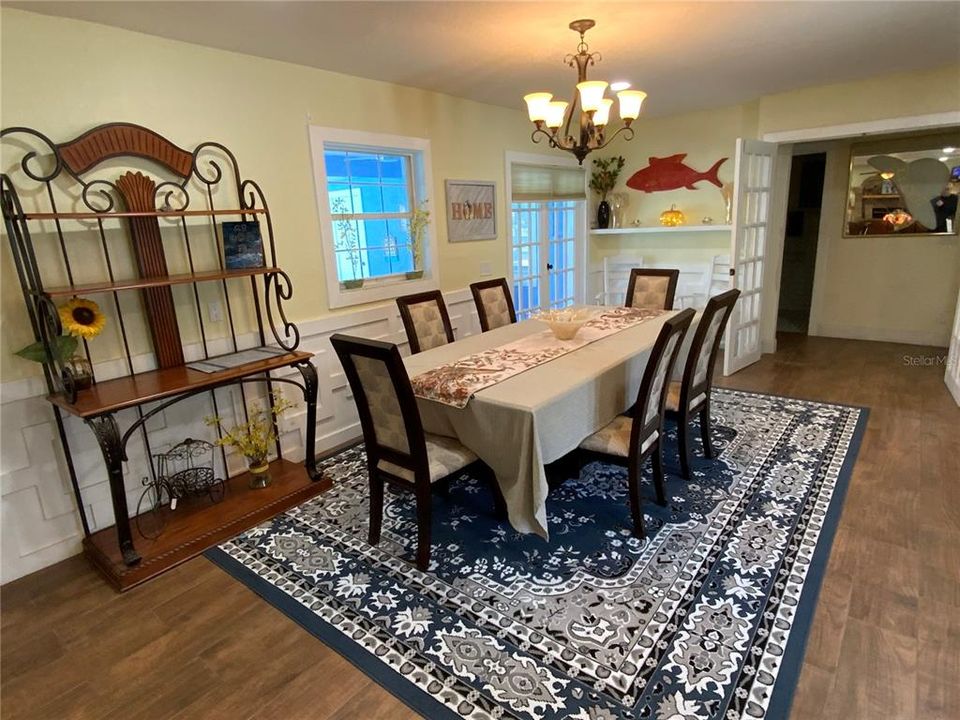 待售: $715,000 (4 贝兹, 4 浴室, 2398 平方英尺)