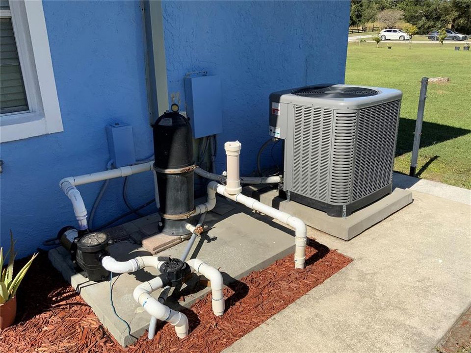 待售: $715,000 (4 贝兹, 4 浴室, 2398 平方英尺)