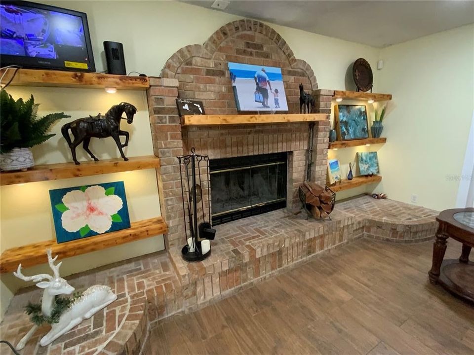 待售: $715,000 (4 贝兹, 4 浴室, 2398 平方英尺)