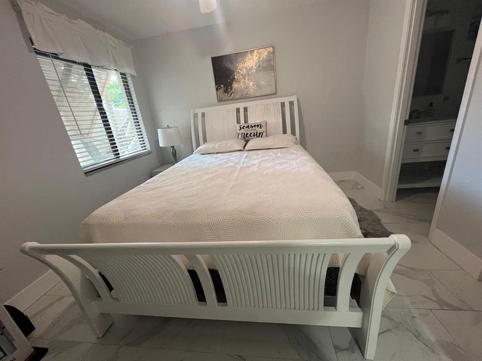 В аренду: $1,890 (2 спален, 2 ванн, 1145 Квадратных фут)