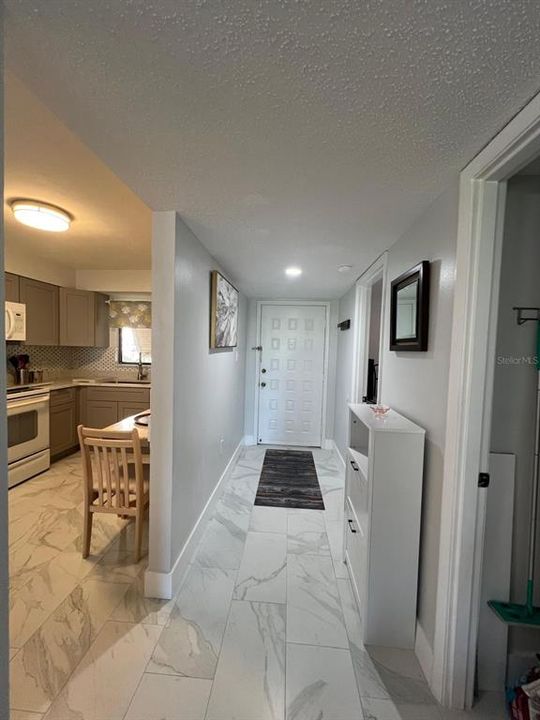 В аренду: $1,890 (2 спален, 2 ванн, 1145 Квадратных фут)