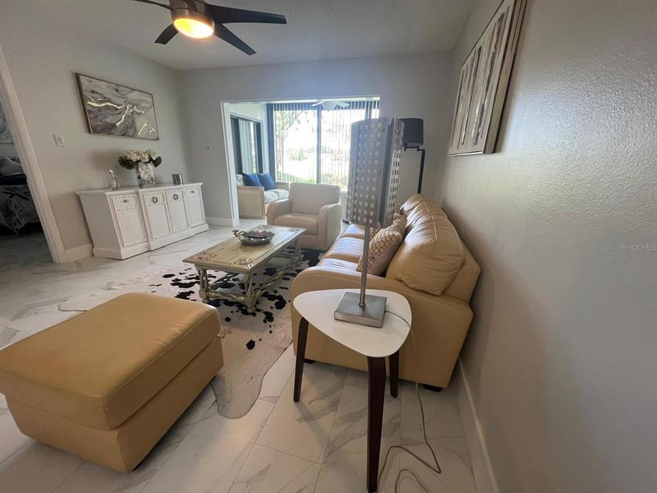 В аренду: $1,890 (2 спален, 2 ванн, 1145 Квадратных фут)