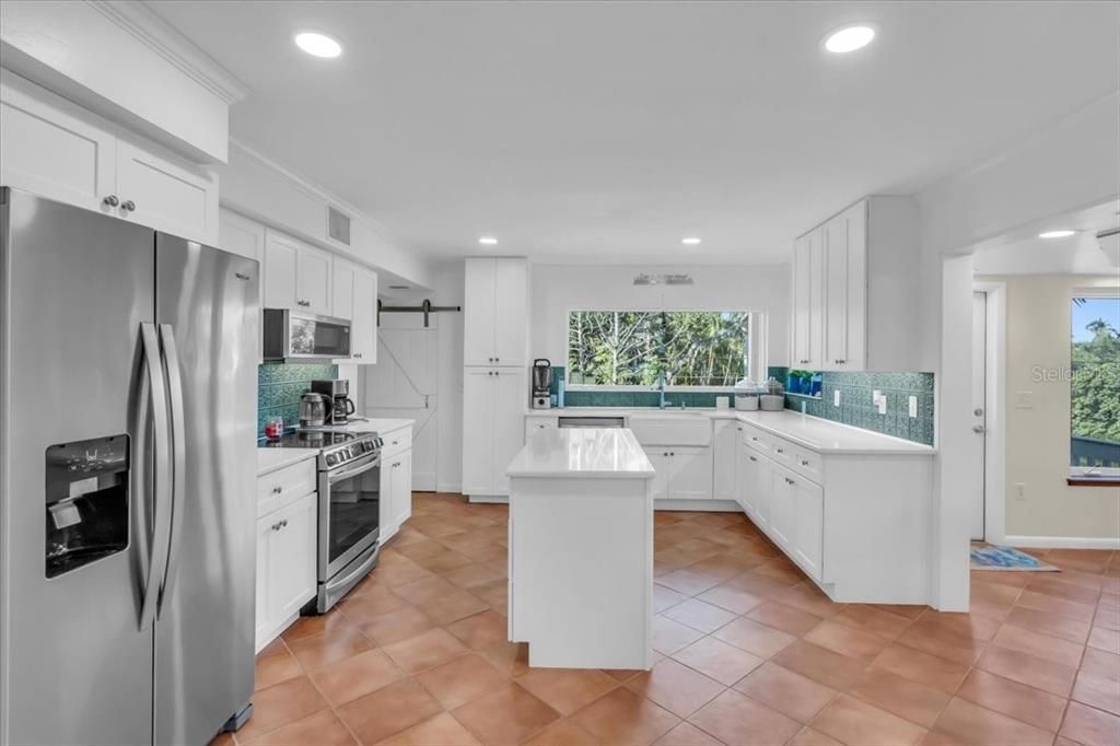 For Sale: $1,395,000 (4 beds, 4 baths, 2470 Square Feet)