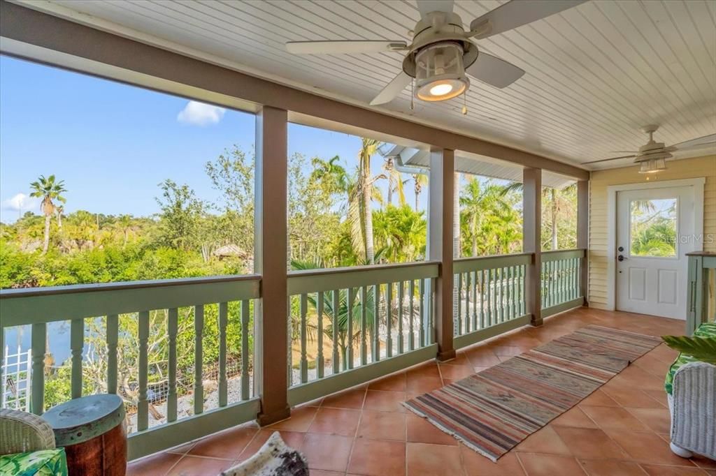 For Sale: $1,395,000 (4 beds, 4 baths, 2470 Square Feet)