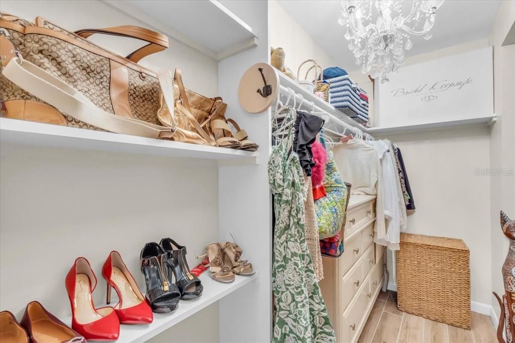 For Sale: $1,395,000 (4 beds, 4 baths, 2470 Square Feet)