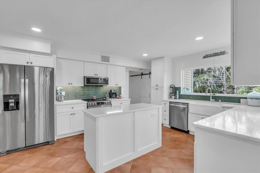 For Sale: $1,395,000 (4 beds, 4 baths, 2470 Square Feet)