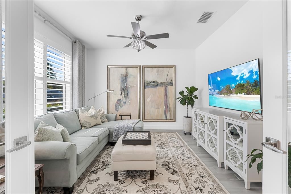 For Sale: $789,900 (3 beds, 2 baths, 2278 Square Feet)